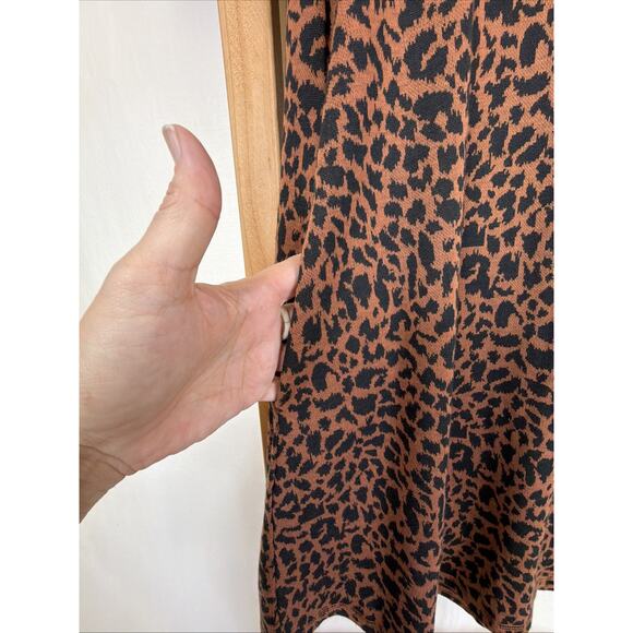 NWT New In Brown Black Cheetah Print Short Sleeve Knee Length Dress #1419 Size S - Picture 3 of 9